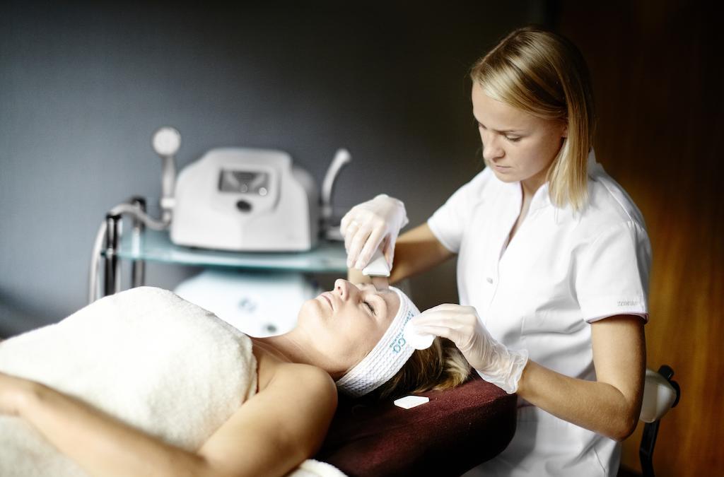 Hotel Piwniczna Spa&Conference Екстер'єр фото